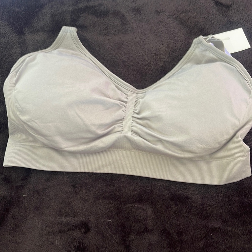 Women maternity bra size XLArge